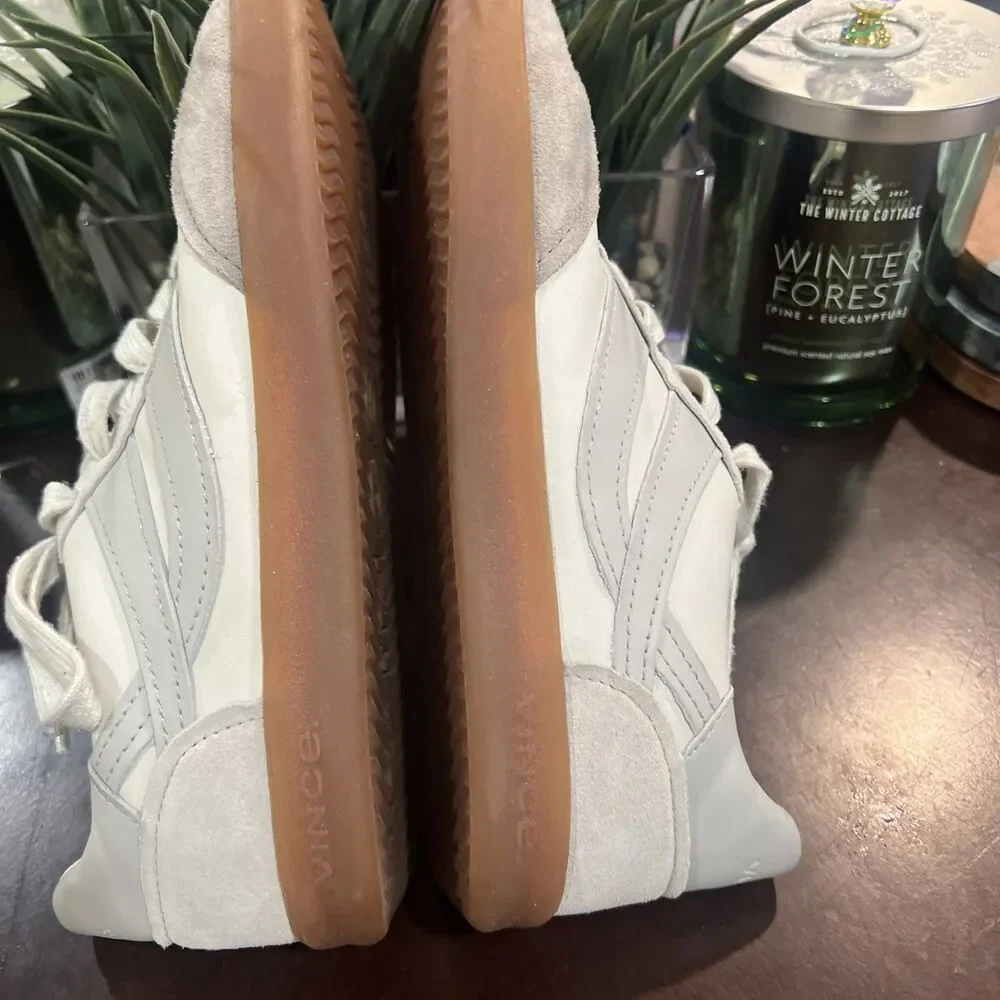 Vince oasis suede